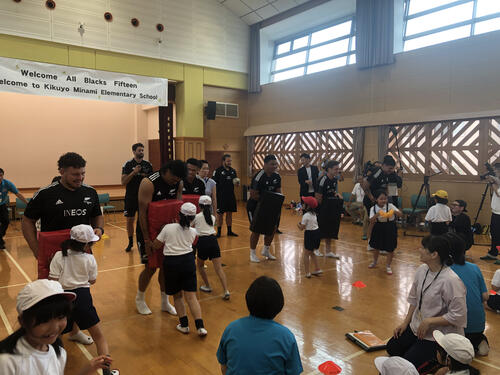 レポート: All Blacks XV(オールブラックス・フィフティーン)7月14日小学校訪問
