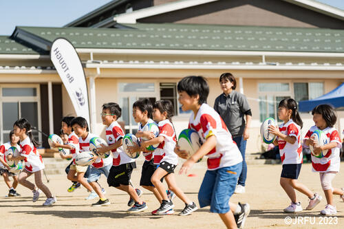 未就学児向けラグビーキャラバン事業 「Canterbury Rugby Little Playfield」 実施のお知らせ